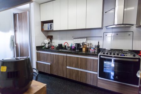 Apartamento à venda com 136m², 3 quartos e 3 vagasCozinha