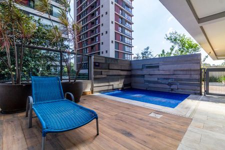 Apartamento à venda com 102m², 2 quartos e 2 vagasÁrea comum - Piscina