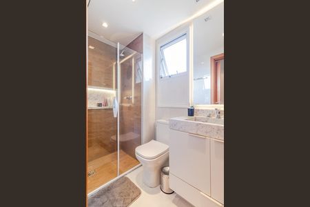 Apartamento à venda com 102m², 2 quartos e 2 vagasBanheiro da Suíte 2