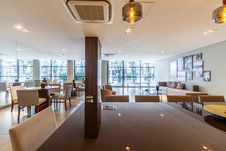 Apartamento à venda com 102m², 2 quartos e 2 vagasÁrea comum - Salão de festas