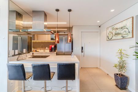 Apartamento à venda com 102m², 2 quartos e 2 vagasCozinha