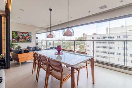 Apartamento à venda com 102m², 2 quartos e 2 vagasVaranda da Sala