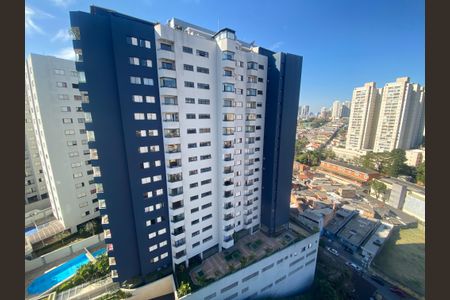 Apartamento à venda com 55m², 2 quartos e 1 vagaSala - Vista da sacada