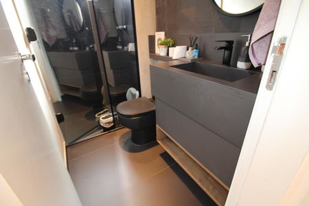 Apartamento à venda com 96m², 3 quartos e 2 vagasBanheiro 