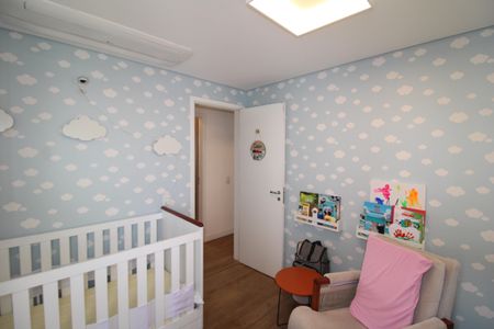 Apartamento à venda com 96m², 3 quartos e 2 vagasQuarto 2