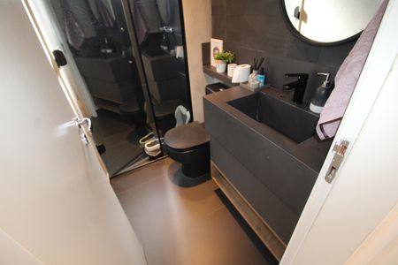 Apartamento à venda com 96m², 3 quartos e 2 vagasBanheiro 