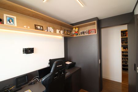 Apartamento à venda com 96m², 3 quartos e 2 vagasQuarto 1