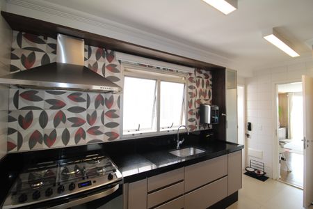 Apartamento à venda com 96m², 3 quartos e 2 vagasCozinha e Área de Serviço