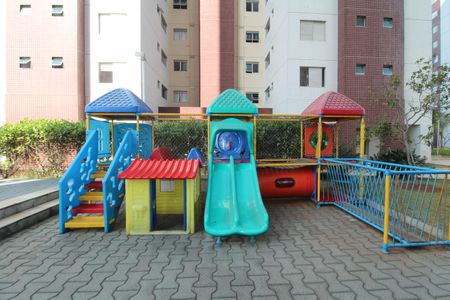 Apartamento à venda com 96m², 3 quartos e 2 vagasÁrea Comum