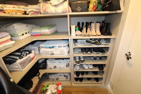 Apartamento à venda com 96m², 3 quartos e 2 vagasCloset