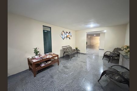 Apartamento à venda com 54m², 2 quartos e 1 vagaHall de entrada