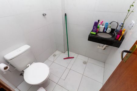 Apartamento à venda com 40m², 2 quartos e sem vaga Apartamento à venda com 40m², 2 quartos e sem vagaBanheiro