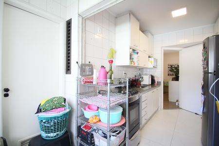 Apartamento à venda com 72m², 2 quartos e 1 vagaCozinha