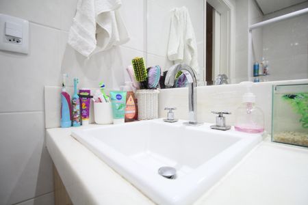 Apartamento à venda com 72m², 2 quartos e 1 vagaBanheiro