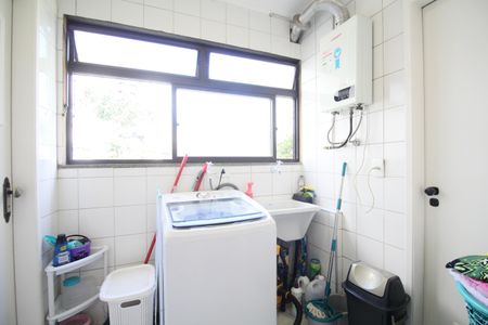 Apartamento à venda com 72m², 2 quartos e 1 vagaÁrea de Serviço