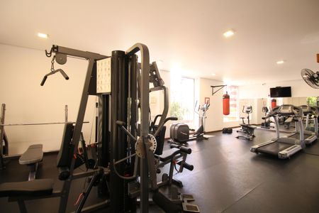 Apartamento à venda com 72m², 2 quartos e 1 vagaÁrea comum - Academia