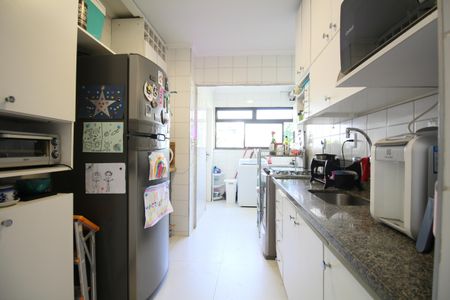 Apartamento à venda com 72m², 2 quartos e 1 vagaCozinha