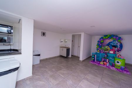 Apartamento à venda com 57m², 2 quartos e 1 vaga Apartamento à venda com 57m², 2 quartos e 1 vagaÁrea comum - Salão de festas
