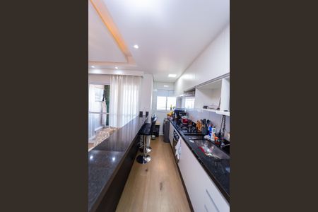 Apartamento à venda com 57m², 2 quartos e 1 vaga Apartamento à venda com 57m², 2 quartos e 1 vagaCozinha e Área de Serviço