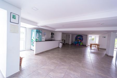 Apartamento à venda com 57m², 2 quartos e 1 vaga Apartamento à venda com 57m², 2 quartos e 1 vagaÁrea comum - Salão de festas