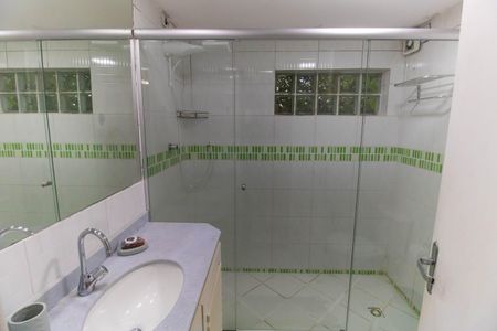 Casa à venda com 163m², 5 quartos e 3 vagasBanheiro Social 2