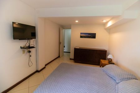 Casa à venda com 163m², 5 quartos e 3 vagasQuarto 4