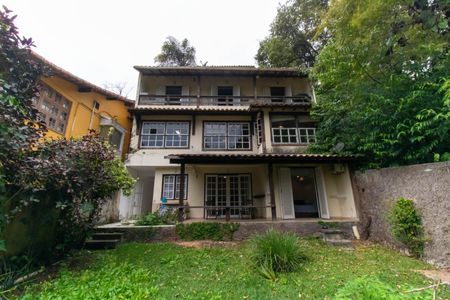 Casa à venda com 163m², 5 quartos e 3 vagasÁrea externa