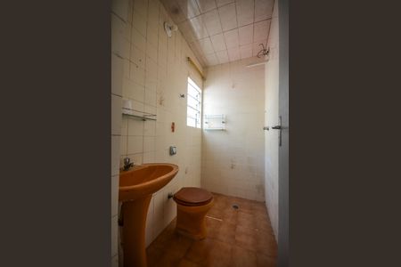 Casa à venda com 160m², 5 quartos e 2 vagasBanheiro - Casa 2