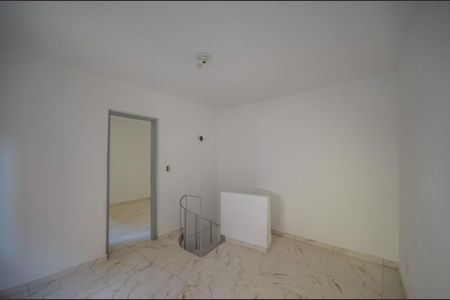 Casa à venda com 160m², 5 quartos e 2 vagasQuarto 1 - Casa 2