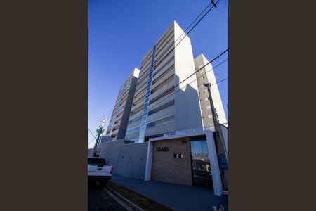 Apartamento para alugar com 78m², 3 quartos e 2 vagas Apartamento para alugar com 78m², 3 quartos e 2 vagasFachada