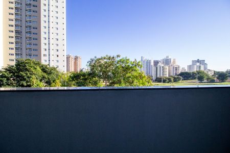 Apartamento para alugar com 78m², 3 quartos e 2 vagas Apartamento para alugar com 78m², 3 quartos e 2 vagasVista do Quarto 2