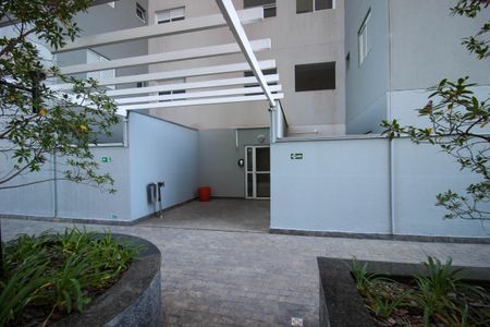 Apartamento para alugar com 78m², 3 quartos e 2 vagas Apartamento para alugar com 78m², 3 quartos e 2 vagasFachada