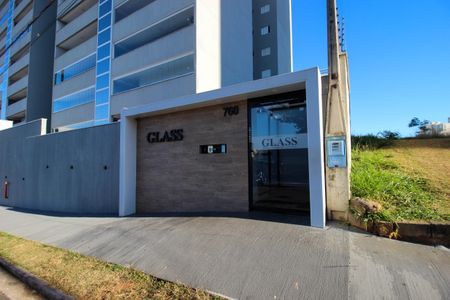 Apartamento para alugar com 78m², 3 quartos e 2 vagas Apartamento para alugar com 78m², 3 quartos e 2 vagasFachada