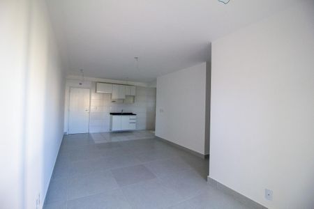 Apartamento para alugar com 78m², 3 quartos e 2 vagas Apartamento para alugar com 78m², 3 quartos e 2 vagasSala