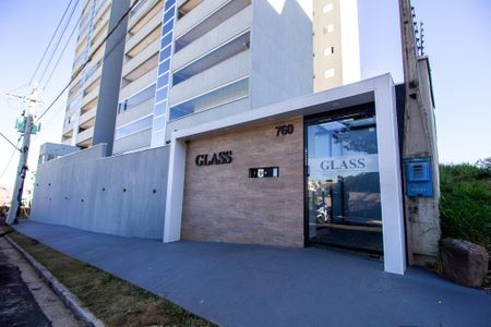 Apartamento para alugar com 78m², 3 quartos e 2 vagas Apartamento para alugar com 78m², 3 quartos e 2 vagasFachada