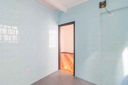 Apartamento para alugar com 110m², 3 quartos e sem vagaCozinha e Área de Serviço