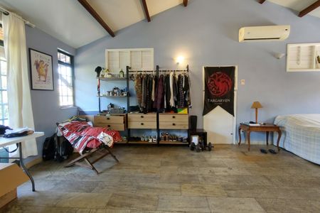 Casa de condomínio à venda com 316m², 5 quartos e 2 vagas Casa de condomínio à venda com 316m², 5 quartos e 2 vagasQuarto 5 - Suíte