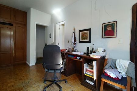 Casa de condomínio à venda com 316m², 5 quartos e 2 vagas Casa de condomínio à venda com 316m², 5 quartos e 2 vagasQuarto 4 - Suíte