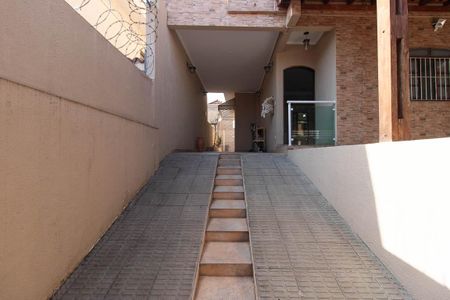 Casa para alugar com 300m², 4 quartos e 4 vagasGaragem