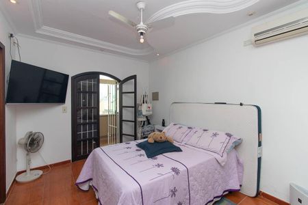 Casa para alugar com 300m², 4 quartos e 4 vagasSuíte 1