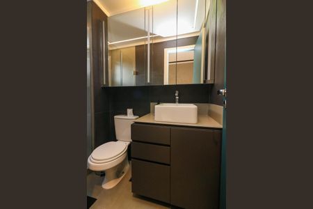 Apartamento à venda com 147m², 2 quartos e 1 vagaBanheiro da Suíte