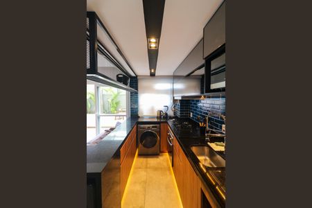 Apartamento à venda com 147m², 2 quartos e 1 vagaCozinha e Área de Serviço