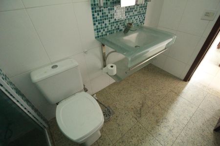 Apartamento à venda com 377m², 3 quartos e 2 vagasBanheiro da suíte