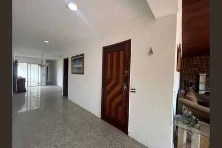 Apartamento à venda com 377m², 3 quartos e 2 vagasSala