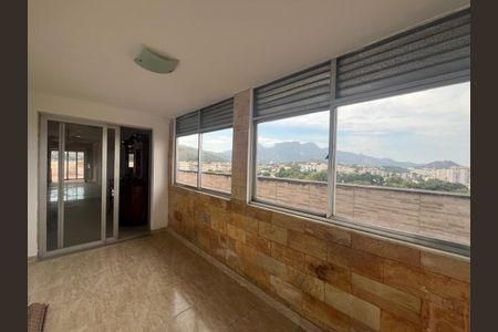 Apartamento à venda com 377m², 3 quartos e 2 vagasCobertura - Escritório