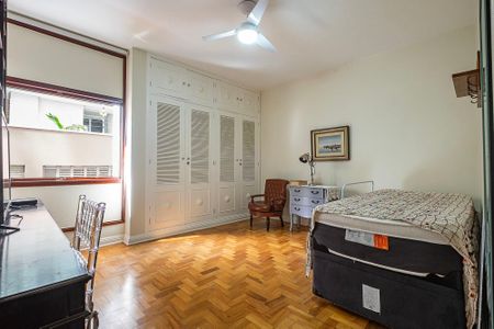 Apartamento à venda com 171m², 3 quartos e 1 vaga Apartamento à venda com 171m², 3 quartos e 1 vagaQuarto 2