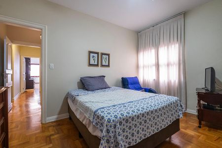 Apartamento à venda com 171m², 3 quartos e 1 vaga Apartamento à venda com 171m², 3 quartos e 1 vagaSuíte