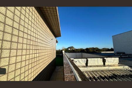 Apartamento à venda com 326m², 5 quartos e 3 vagas Apartamento à venda com 326m², 5 quartos e 3 vagasCobertura