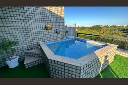 Apartamento à venda com 326m², 5 quartos e 3 vagas Apartamento à venda com 326m², 5 quartos e 3 vagasPiscina