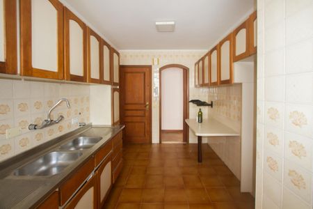 Apartamento à venda com 136m², 3 quartos e 1 vaga Apartamento à venda com 136m², 3 quartos e 1 vagaCozinha